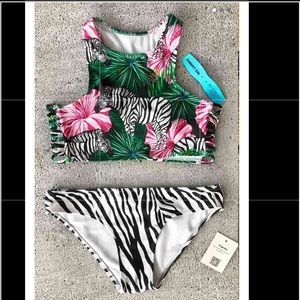 4 Bikini Sets